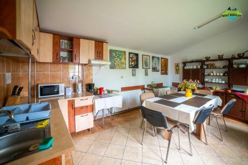 Hostal Pension Eden