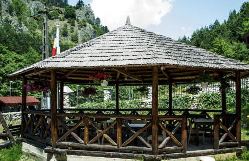 Hostal Pensiunea Tobo