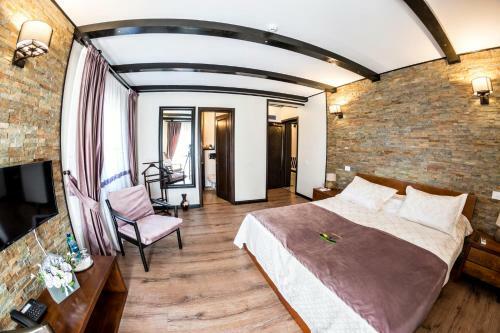 Hostal Pensiunea C�mpia Soarelui