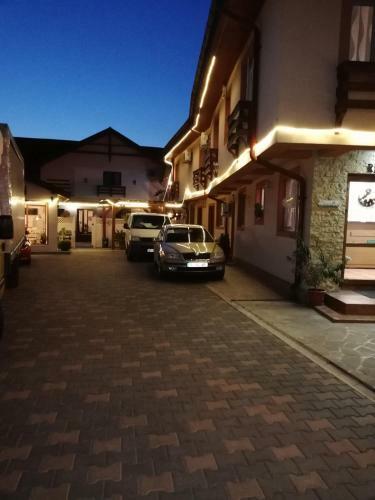 Hostal Pensiunea Cris-andre