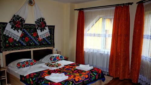 Hostal Brebmaramu