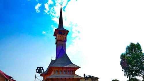 Hostal Brebmaramu