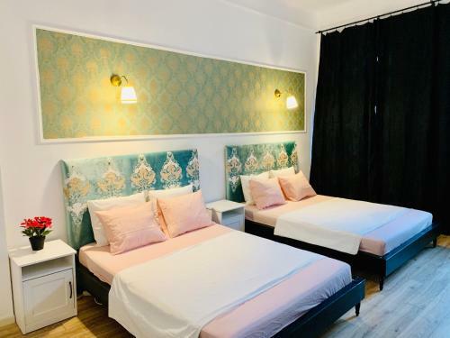 Royal Turquoise Apartment Old City