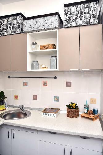 Sweet Story Central Apartment