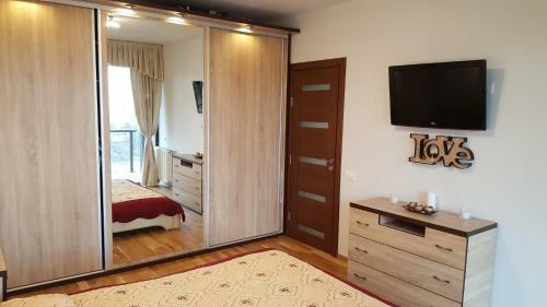 Grand View Apartment