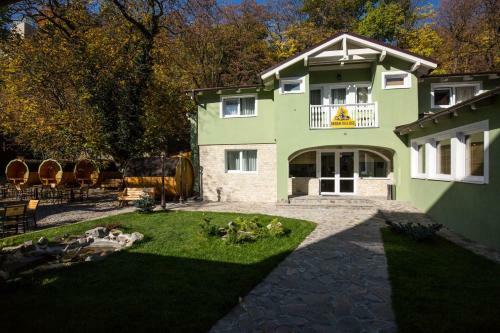 Hostal Drachenhaus Urban Village
