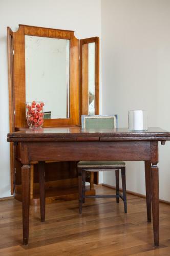 Hostal Transylvania Guesthouses