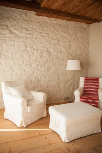 Hostal Transylvania Guesthouses