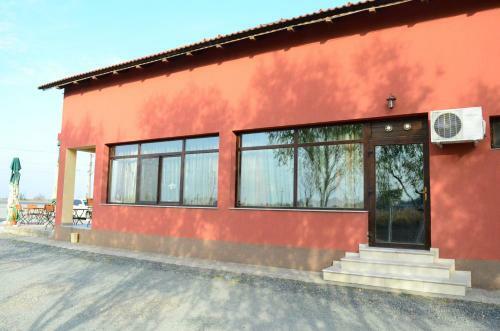 Hostal Pensiunea Flora