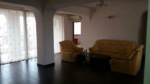 Liliana Apartments