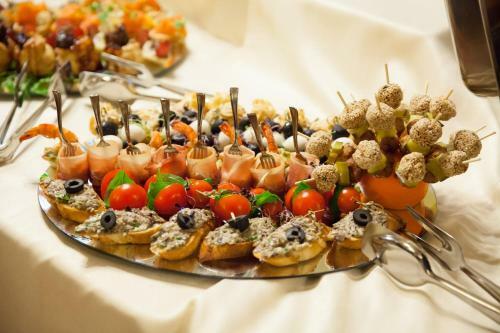 Hotel Complex Arts Gala?i
