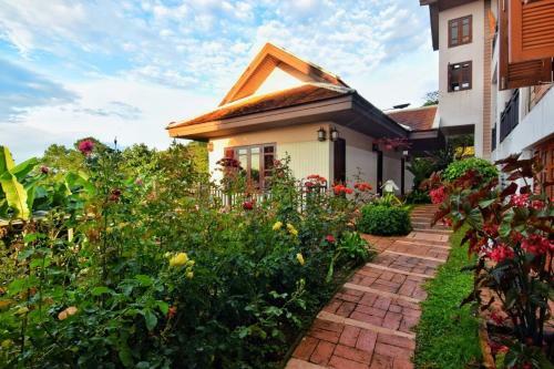 Hotel Phu Mork Dao Resort