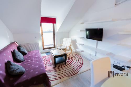 Rivera Apartments-palas