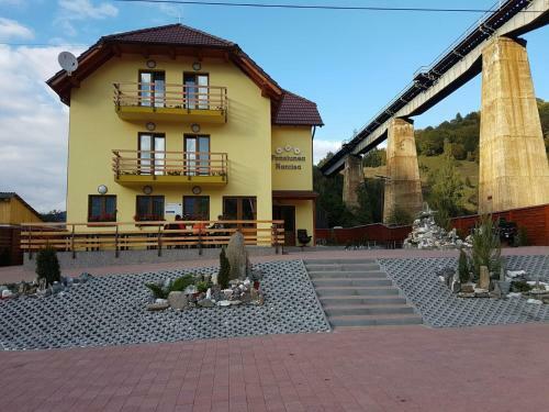 Hostal Pensiunea Narcisa