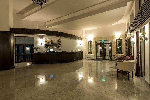 Hotel Axa Travel