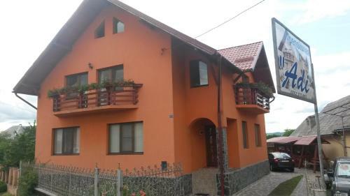 Hostal Pensiunea Adi Sapinta