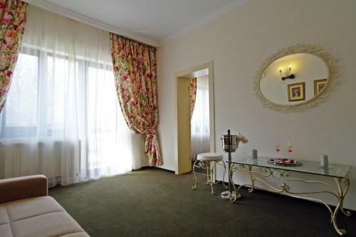 Hotel Han Poienita