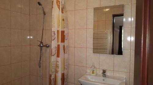 Lodge Cabana Cory R�u?or