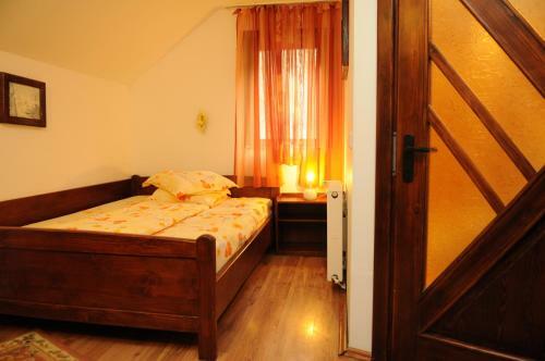 Hostal Pensiunea Dumbr?vi?a