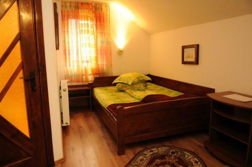 Hostal Pensiunea Dumbr?vi?a