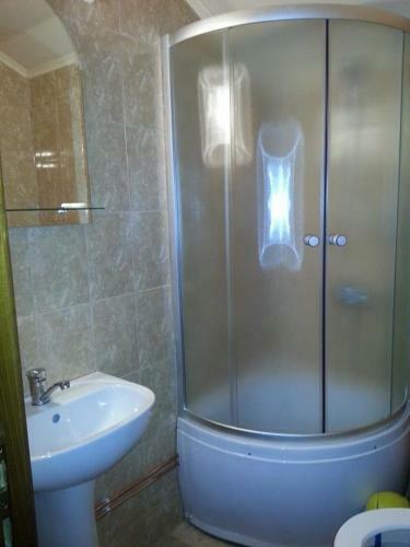Hostal Pensiune La Becu
