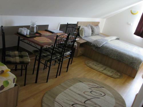 Hostal Pensiunea Neredy