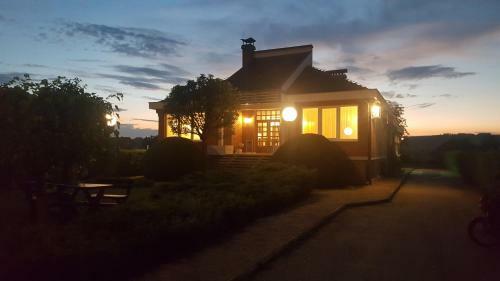 Hostal Vila Lola