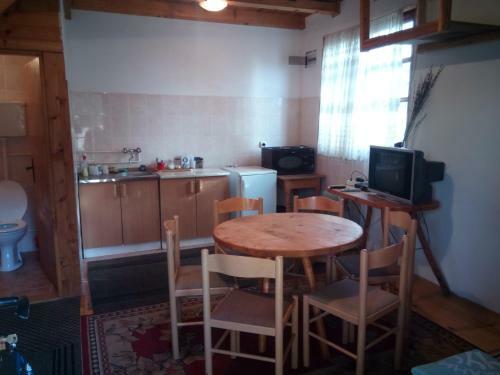 Hostal Gnezdo Va