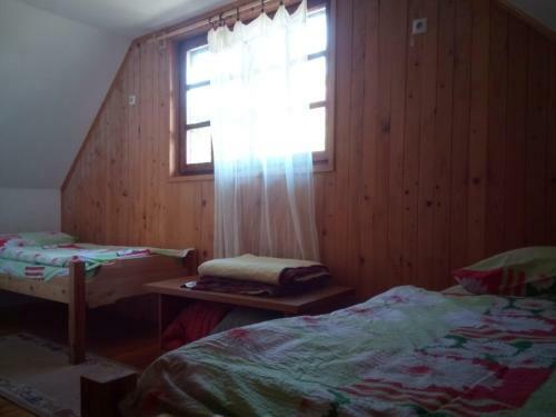 Hostal Gnezdo Va