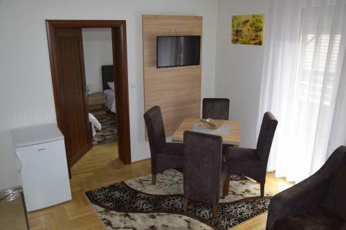 Apartmani Mari?