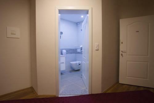 Hostal Prenociste Brocat