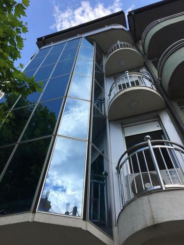 Lux Apartaments