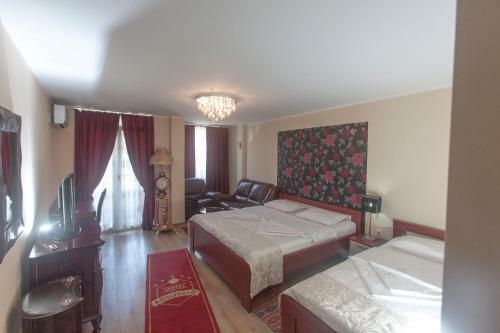 B&B Agu?evi?