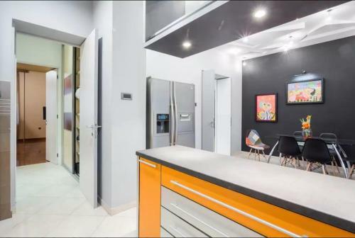 Apartamento Modern Spacious With Great Location