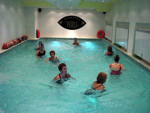 Hostal Guest House Perla