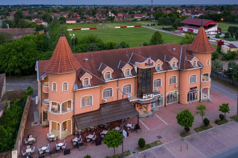 Hotel Royal Crown Garni