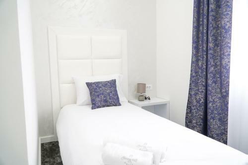 Bed & Breakfast Suites Sunny Hill
