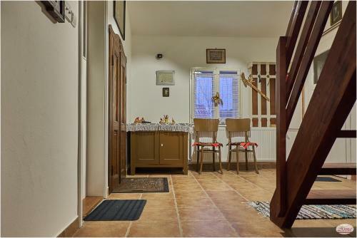 Hostal Ana Guesthouse