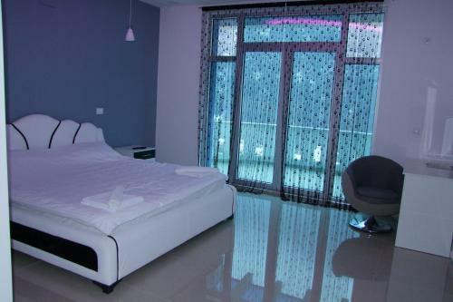 B&B Hisar International