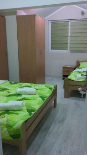 Hostal Guest House Konak Iris