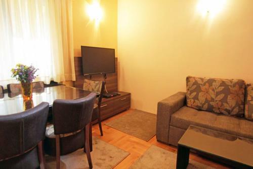Apartments Zaric