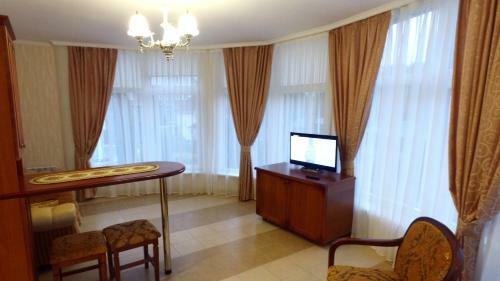 Germes Hotel
