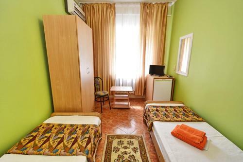Hostal Guest House Terskaya 221