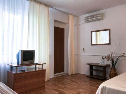Hostal Sanvito Guest House