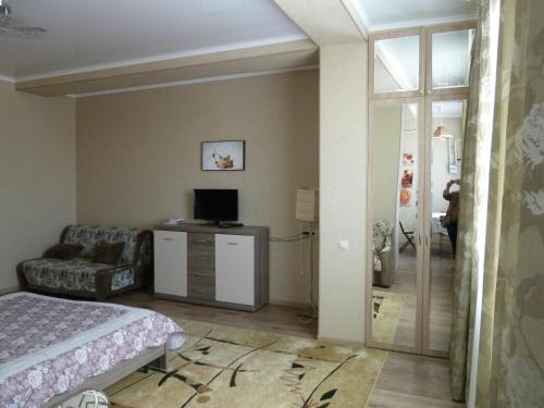 Apartment On Krymskaya 51?