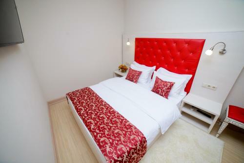 Hotel Krasnyi Podsolnukh
