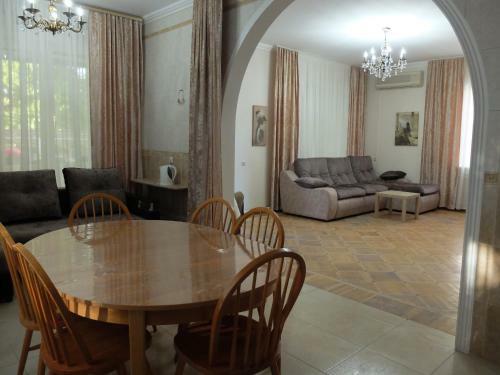 Apartment Guzel