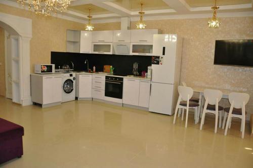 Apartment On Severnaya Ulitsa 3?
