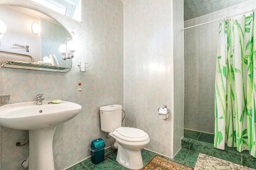 Apartment On Golubtsa 9