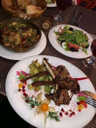 Rahat Hotel